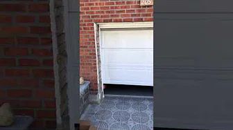garage-door-repair Services